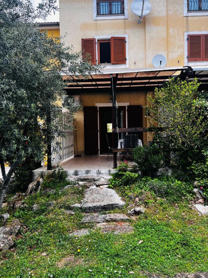 Fortuna Apartment Tar-Vabriga Εξωτερικό φωτογραφία
