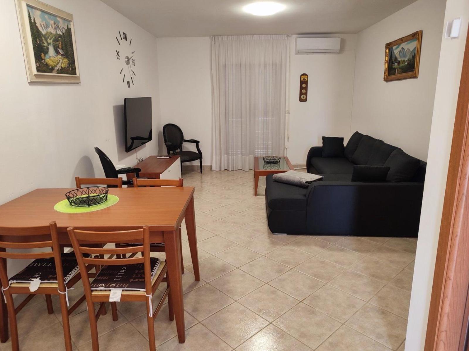 Fortuna Apartment Tar-Vabriga Εξωτερικό φωτογραφία