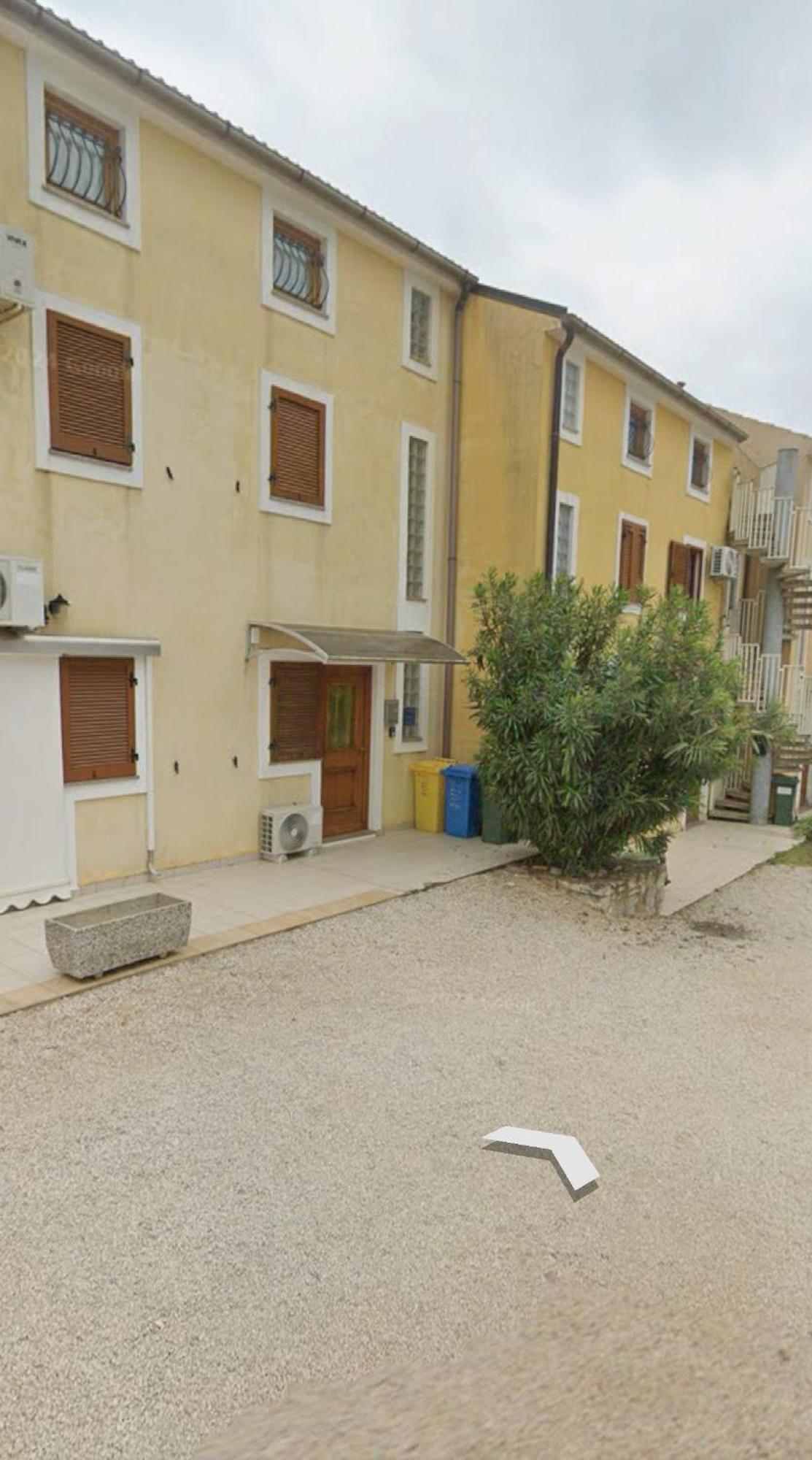 Fortuna Apartment Tar-Vabriga Εξωτερικό φωτογραφία
